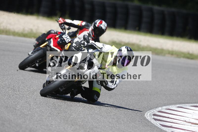 /48 25.08.2025 Cornu Master School ADR/gruen-vert/0-1